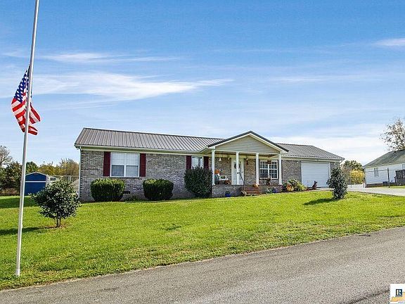 2nd image of 102 Kalen Dr