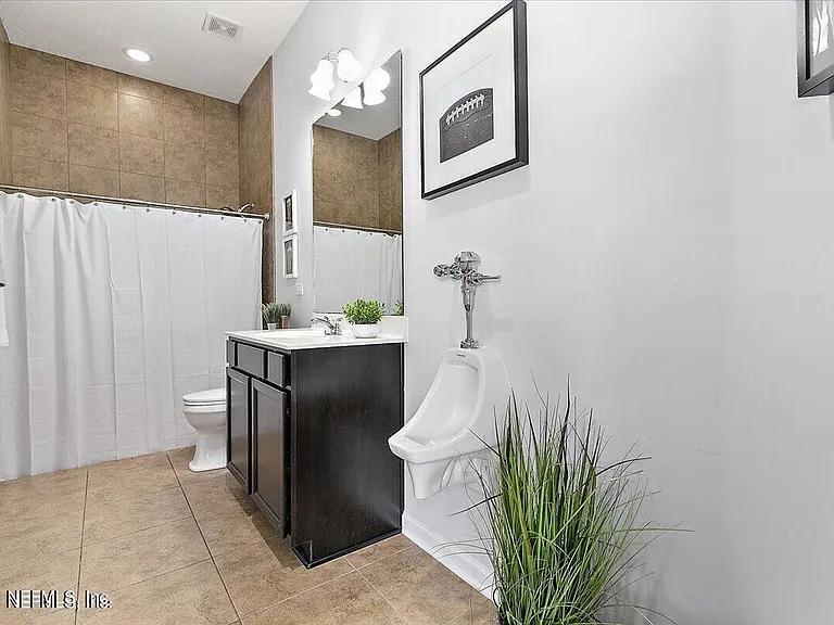 15 King Palm Ct — Photo 18