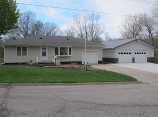 503 E Daniel St, Albany, MO 64402