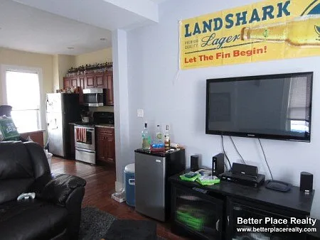 5 bed, 2.0 bath, $5,570 — Photo 1