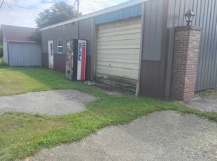 209 2nd St, Conneautville, PA 16406
