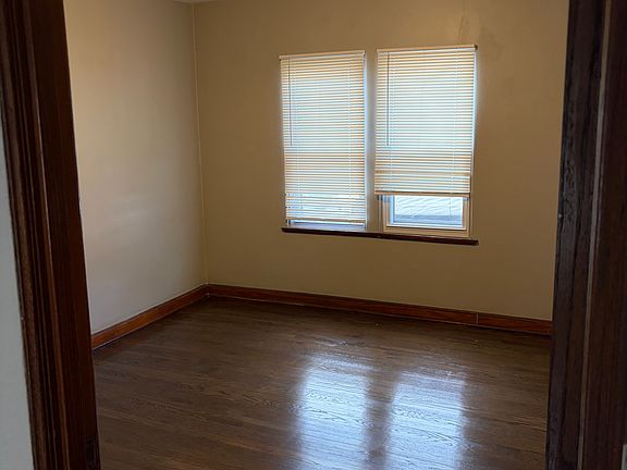 4th image of 3969 N 39th St