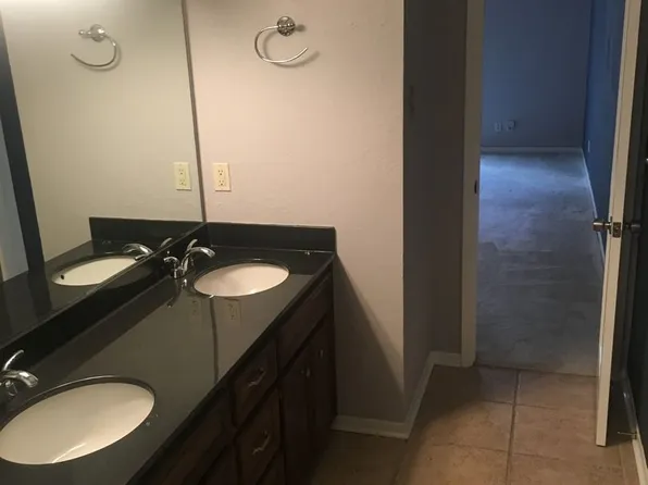 729 Davis Rd, League City, TX 77573