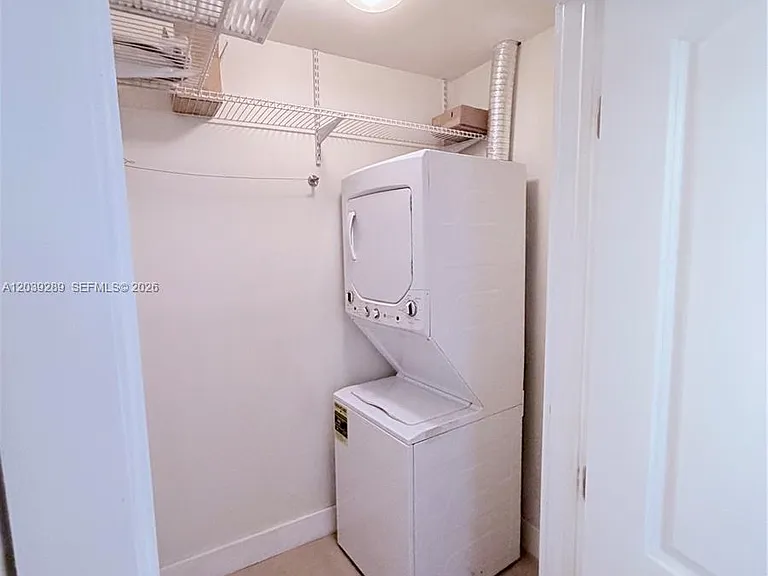 13872 SW 90th Ave #210 — Photo 3