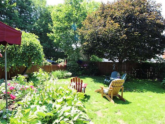3rd image of 641 Lakeview Ave