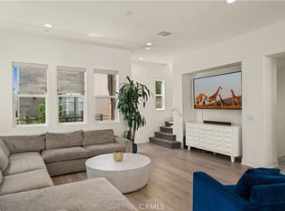 911 E Mason Ln #13, Anaheim, CA 92805