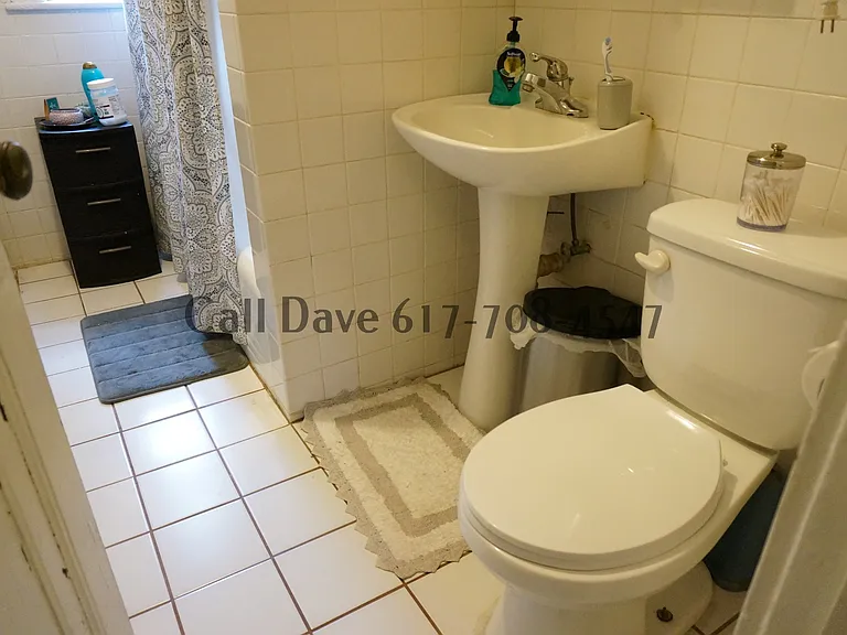 72 Strathmore Rd #6B — Photo 6