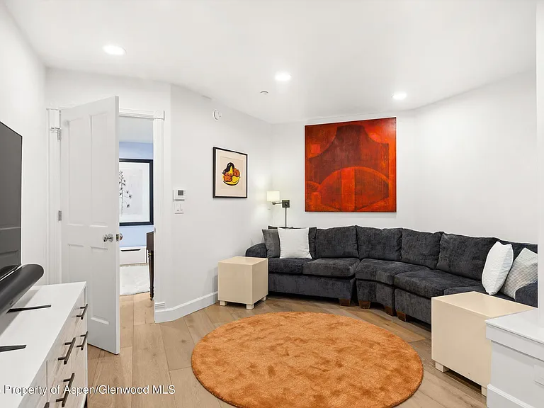 101 E Bleeker St #A — Photo 14