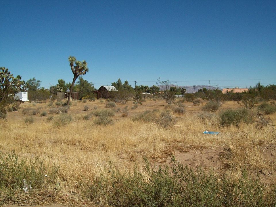 2nd image of Xxxxx 4th Street