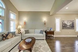11 Farnham Dr — Photo 5
