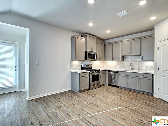 5th image of 2065 Flametree Ave