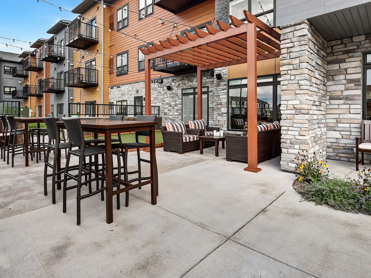 Quest Apartments — Photo 4