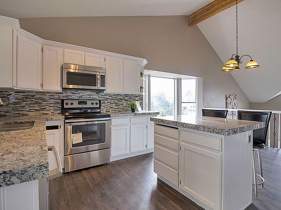 3rd image of 11269 S Loredo Dr