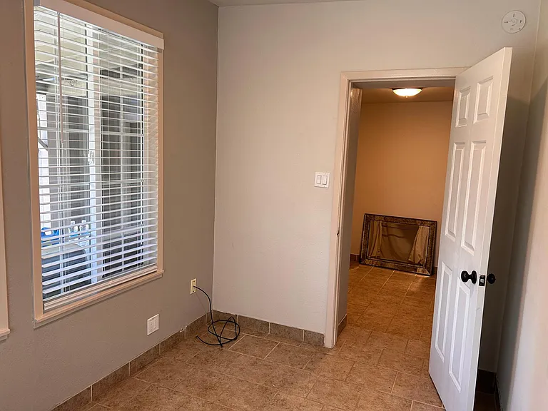 330 Shoreline Hwy #REAR COTTAGE — Photo 32