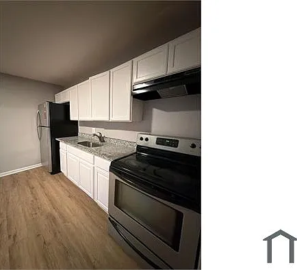 3 bed, 1100 sqft, $1,800 — Photo 2