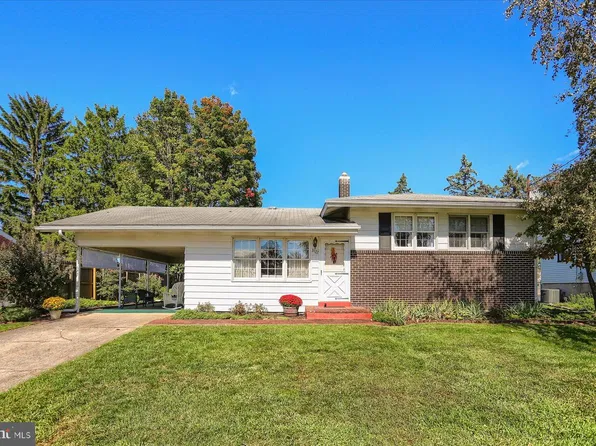 3522 March Dr, Camp Hill, PA 17011