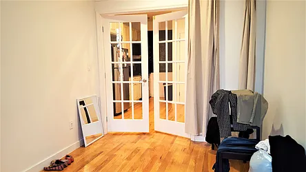 Rented by Rennit Inc.