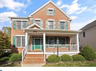 121 Cambridge Pl, Chalfont, PA 18914