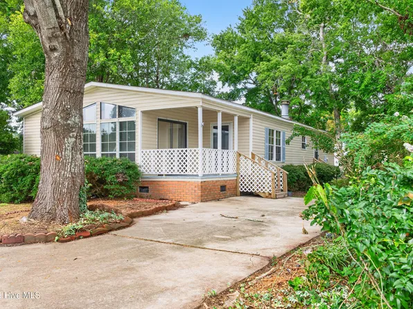 1094 Gull Court SW, Calabash, NC 28467