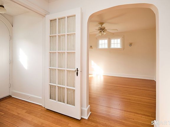 5th image of 105 Dixon Street