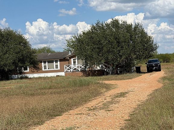 2nd image of 3546 Burroughsville Rd