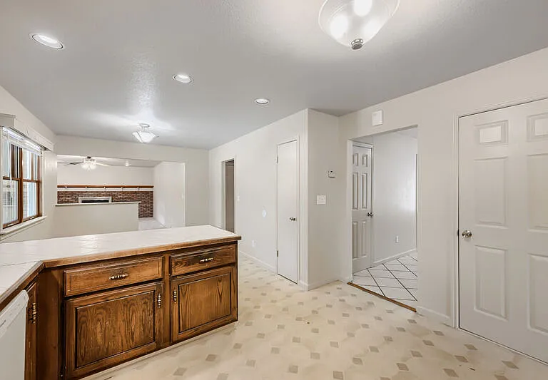 2821 E Serendipity Cir — Photo 9