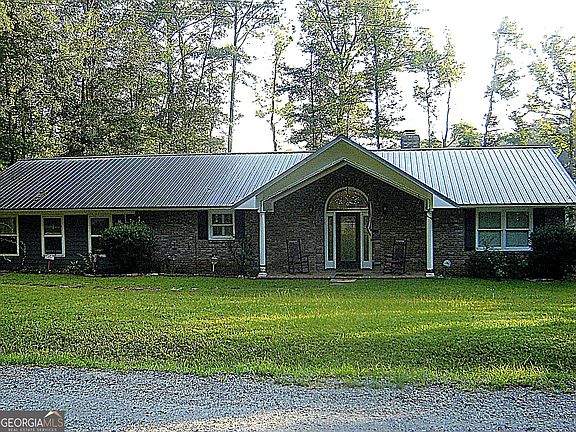 2nd image of 112 Peach Cir