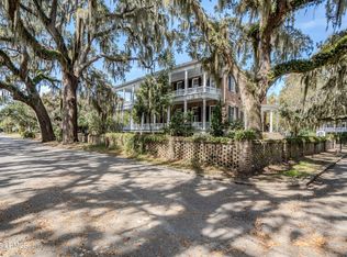 604 Pinckney St, Beaufort, SC 29902