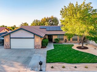 2111 W Avenue J12, Lancaster, CA 93536