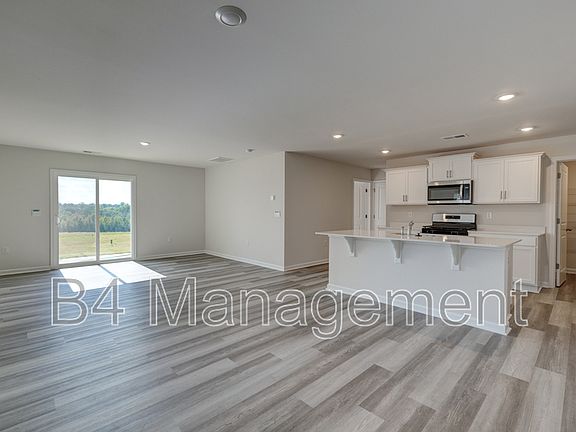 4th image of 4134 Springshire Ln