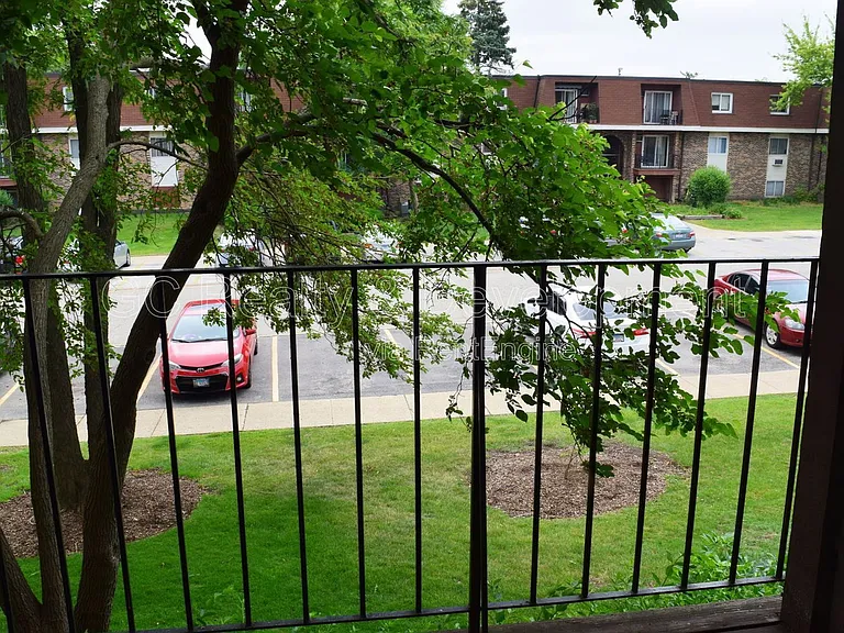 1180 Meadow Ln #206 — Photo 9