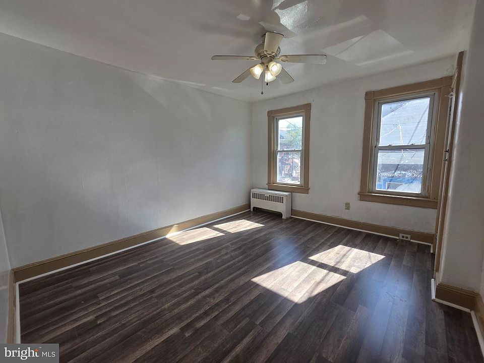 2nd image of 124 Home Ave