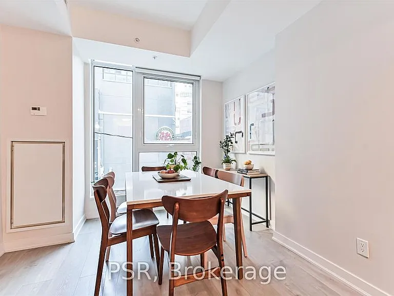 199 Richmond St W #218 — Photo 30