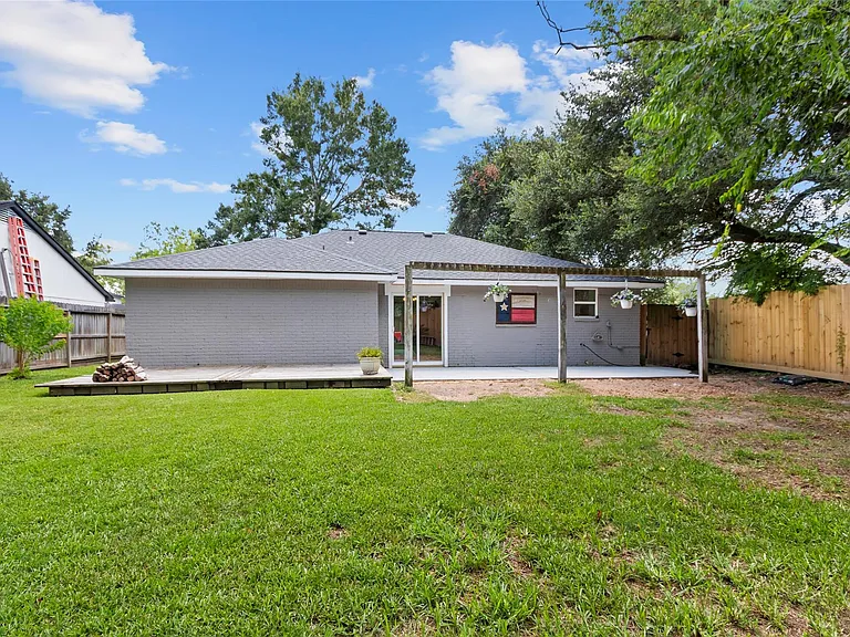 510 Brandywyne Dr — Photo 23
