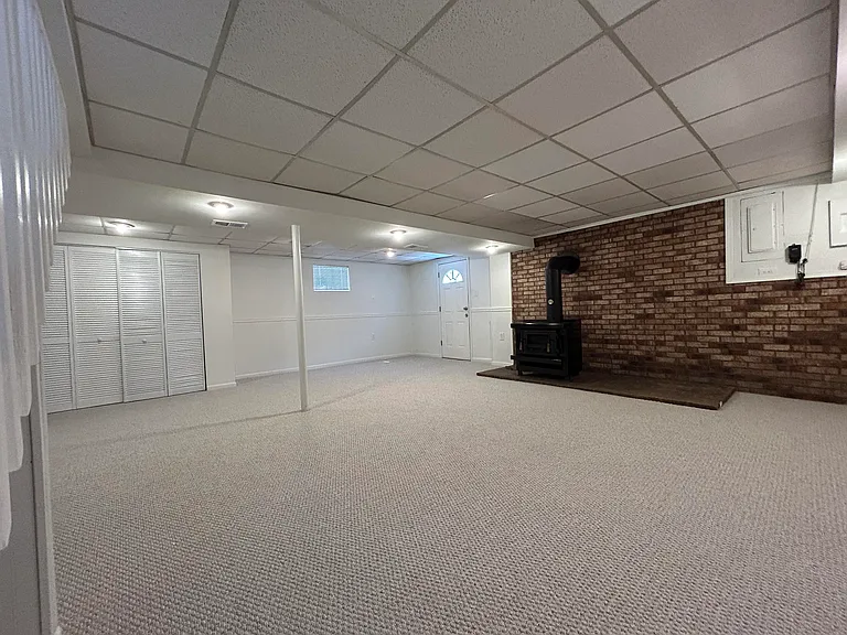 903 Park Ter — Photo 17
