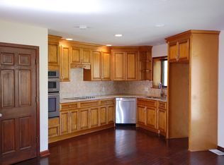 5610 Raleigh Lagrange Dr, Collierville, TN 38017