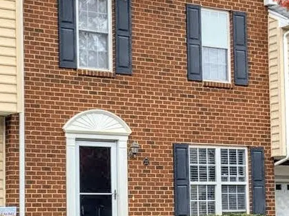 110 Aaron Pl APT 212, Lynchburg, VA 24502