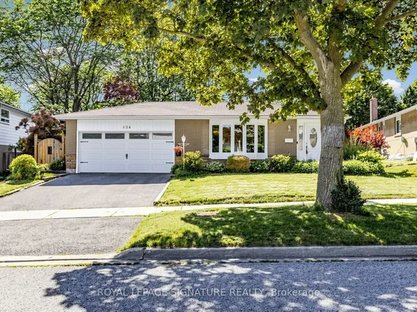 134 Oakmeadow Blvd, Toronto, ON M1E 4H1