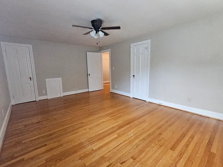 7440 Muirfield Rd — Photo 23