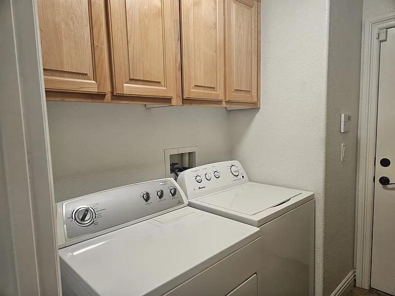 8338 Browns Mountain Ct — Photo 16