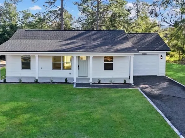 Sequoia Loop Dr, Ocklawaha, FL 32179