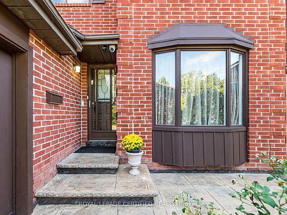 2nd image of 251 Elgin Dr