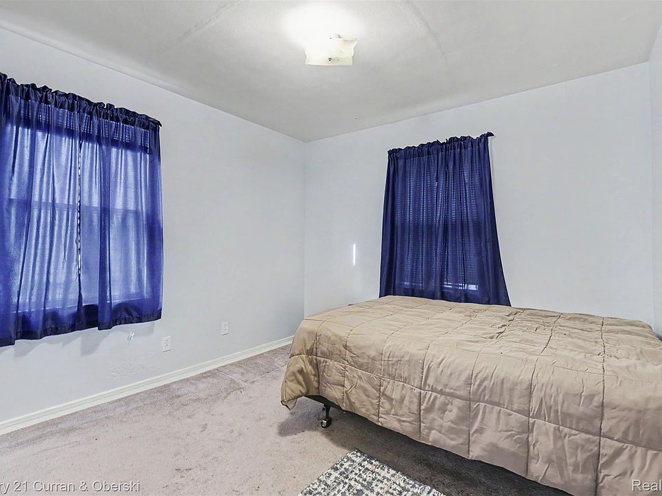 4705 Weddell St, photo 24