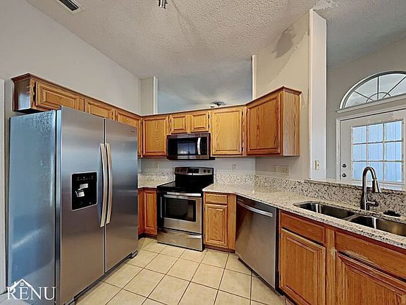 2nd image of 2624 Galemeadow Dr