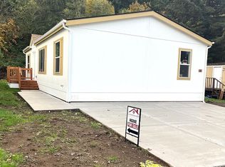 18 SW John Quincy Ct, Cascade Locks, OR 97014