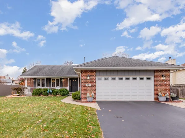 16517 Spangler Rd, Plainfield, IL 60586
