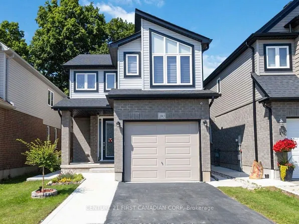 2043 Cedarpark Dr, London, ON N5X 0N2