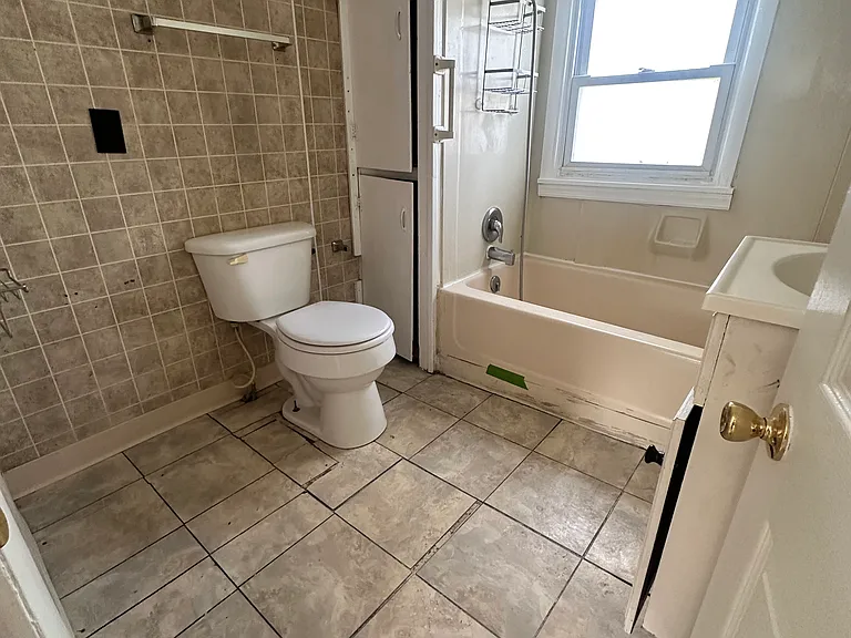 312 Grant St — Photo 12