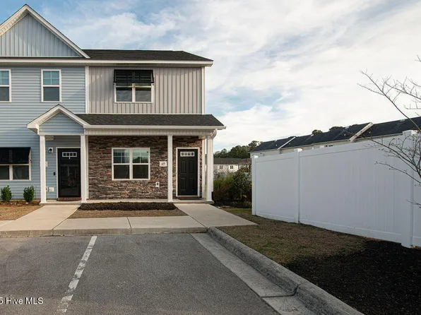 69 Outrigger Drive, Swansboro, NC 28584