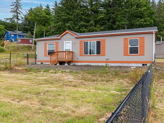 2nd image of 388 N Sunnyview Pl